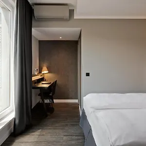 Otel The Scotty, Hamburg